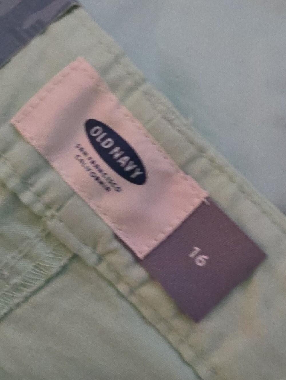 Old Navy Mint Green Women's Chino Shorts - Picture 7 of 7